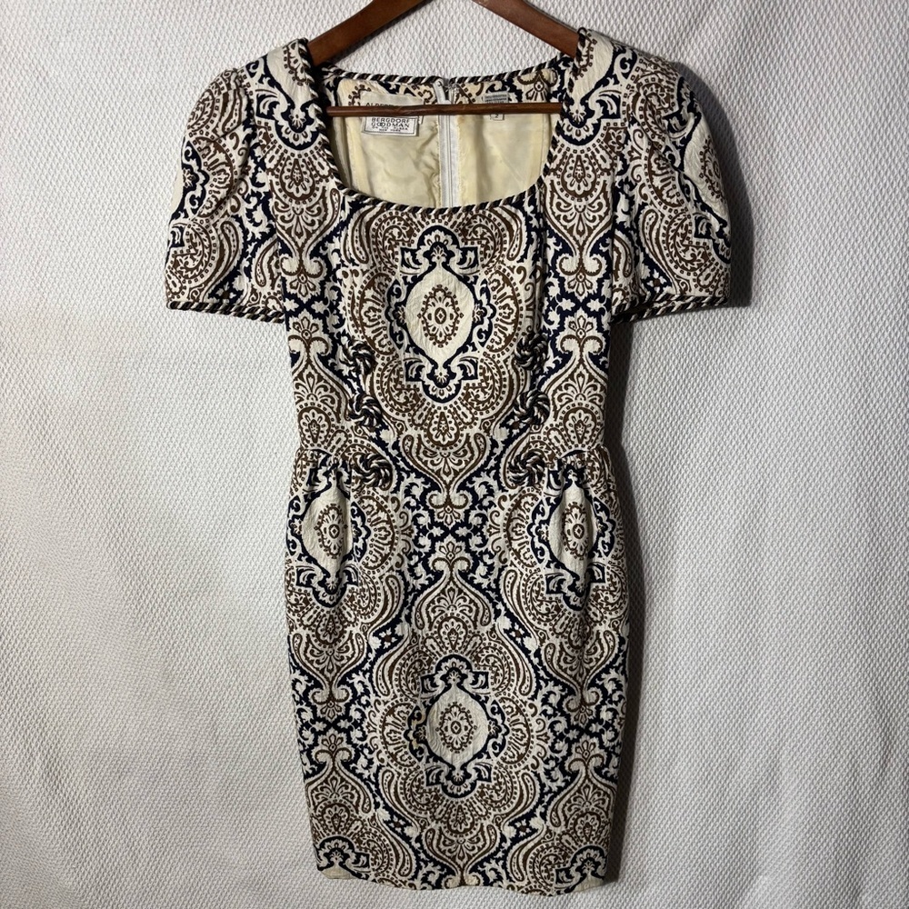 Albert Nipon Sz 2 Jacquard Printed Short Puffy Sleeve Lined Ornate Buttons Dress
